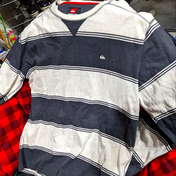 Quiksilver Other - Vintage Quicksilver Long Sleeves XL